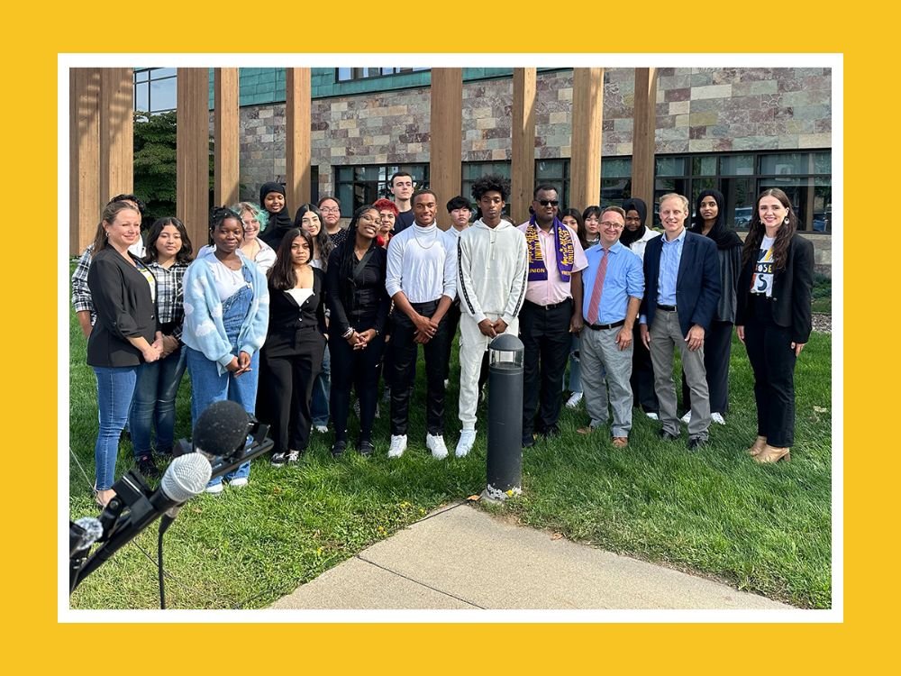 KHS Students Speak At Voter Pre-Registration Press Conference